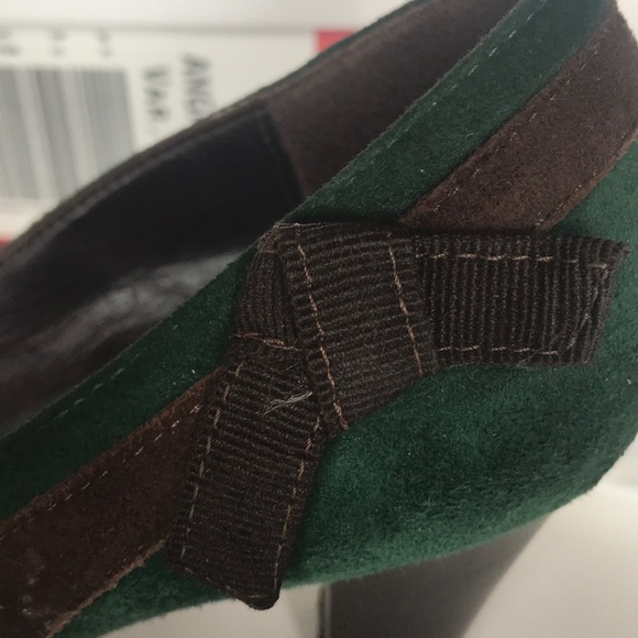 Max & Co. Two Tone Pumps - Picture 4 of 5